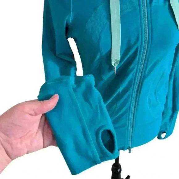 Lululemon Stride Jacket II Oasis River Rock Blue Released 2010 Women's size  4 - Picture 11 of 16